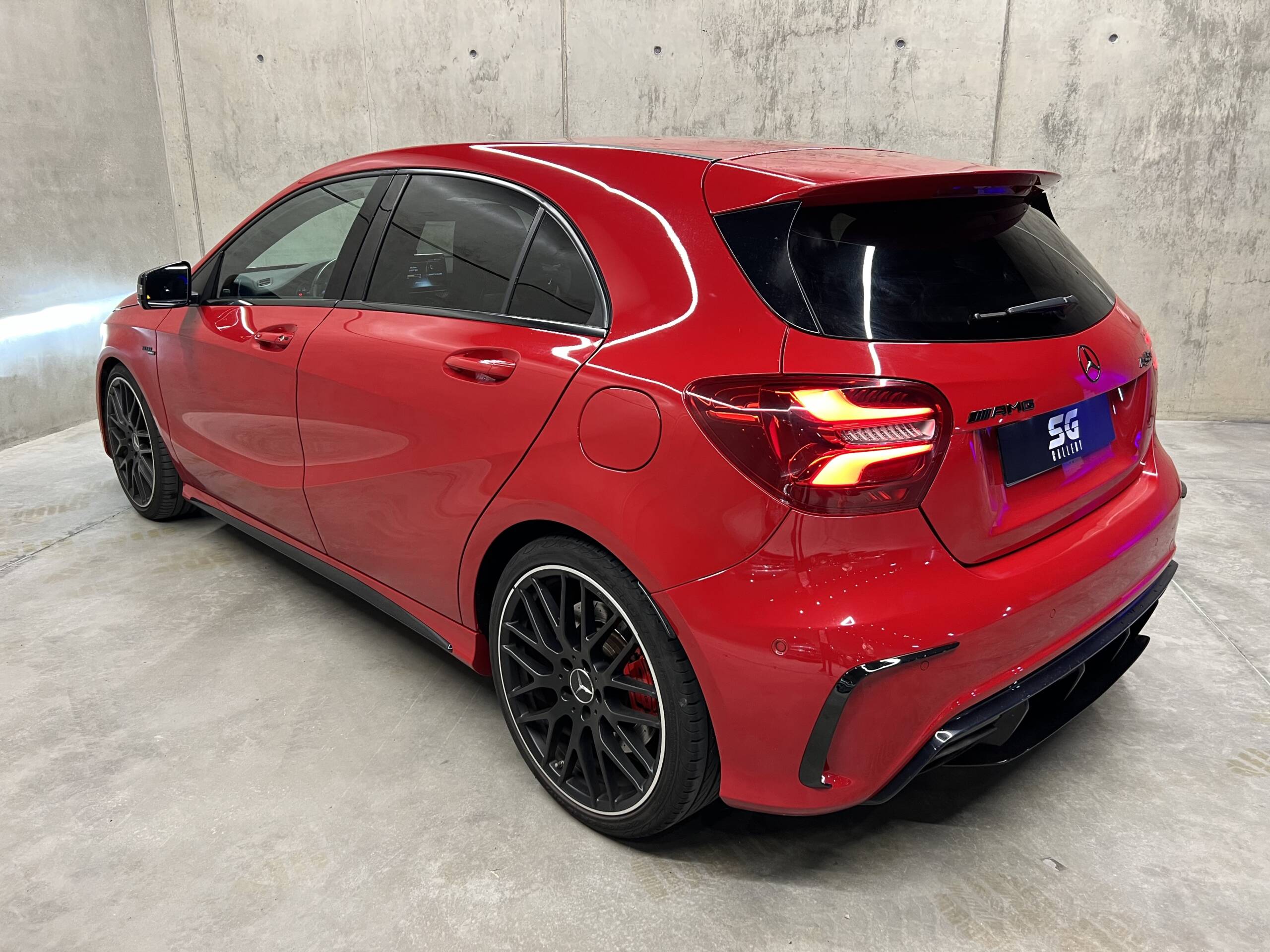 MERCEDES-BENZ A45 AMG 4Matic 381cv - Imagen 6