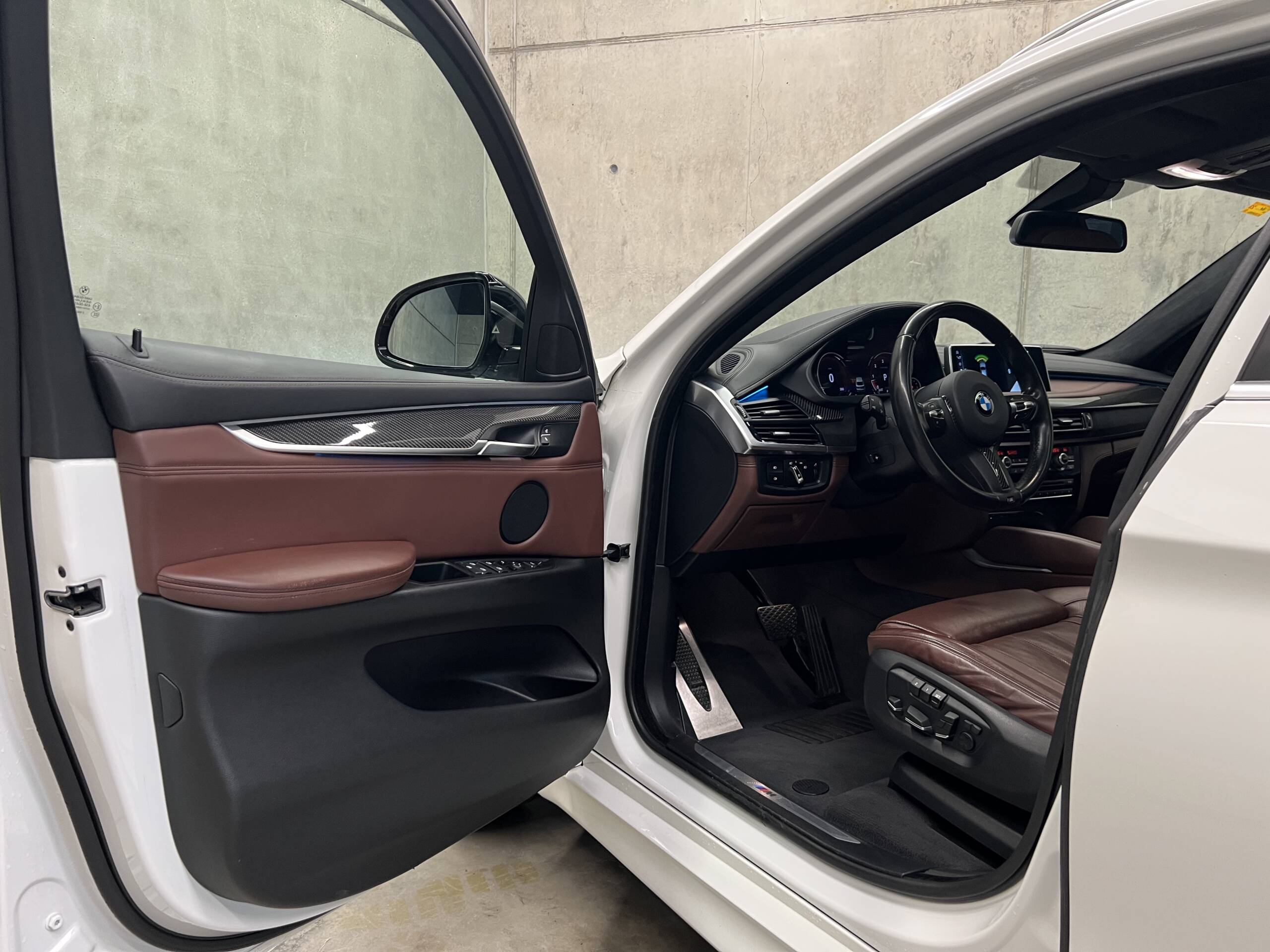 BMW X6 xDrive40d PERFORMANCE / BMW INDIVIDUAL - Imagen 12