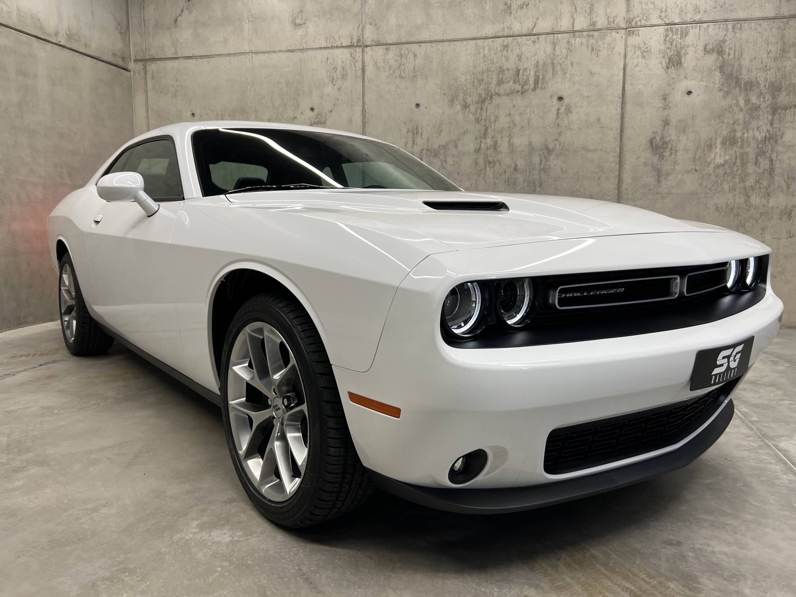 DODGE CHALLENGER SXT V6 KM0 - Imagen 2