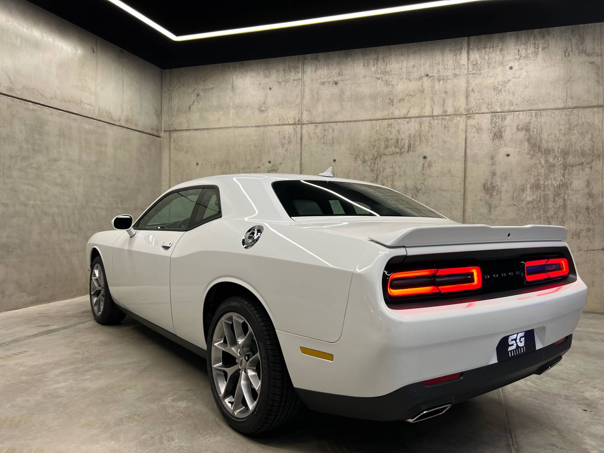 DODGE CHALLENGER SXT V6 KM0 - Imagen 6