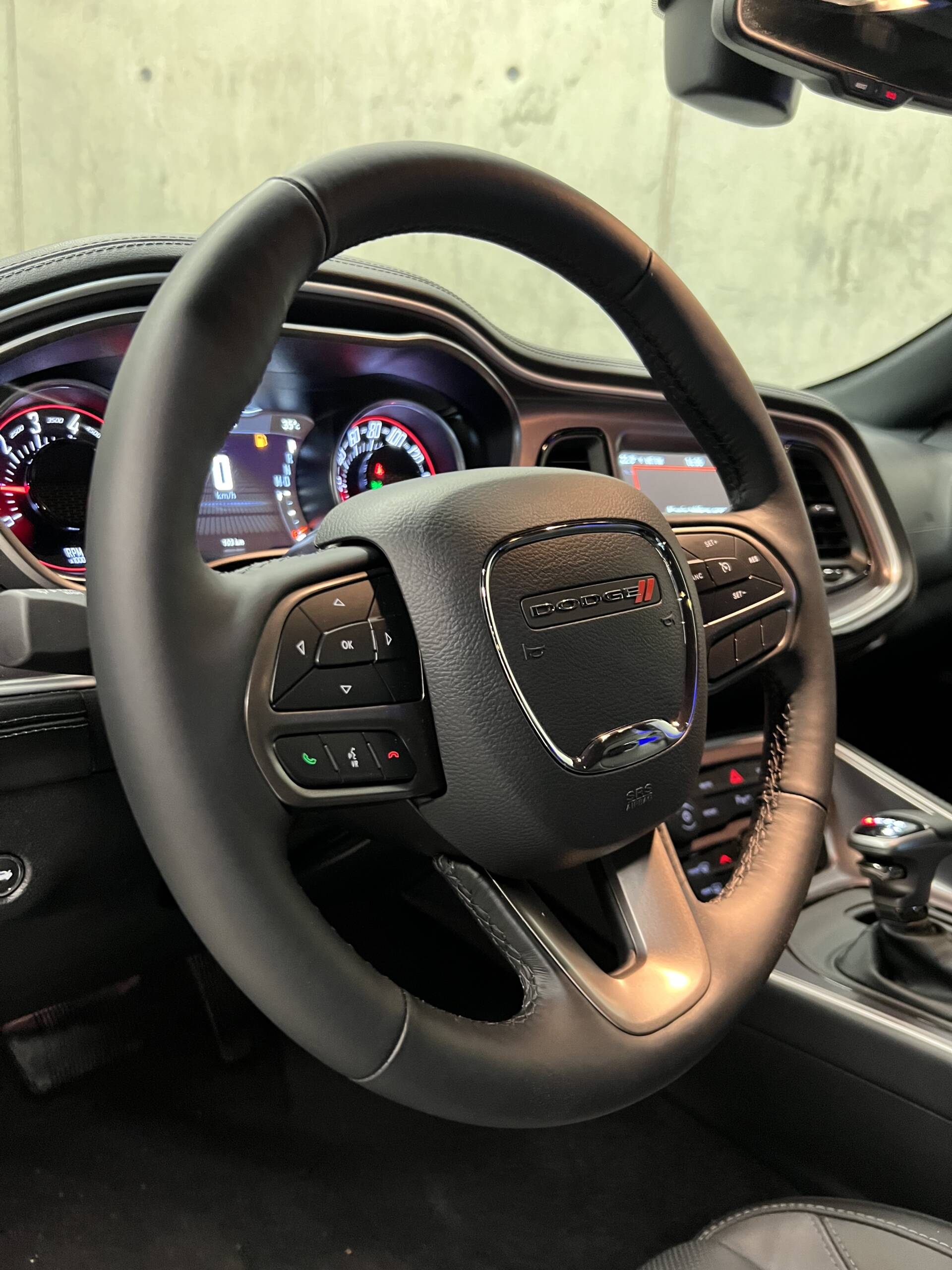 DODGE CHALLENGER SXT V6 KM0 - Imagen 10