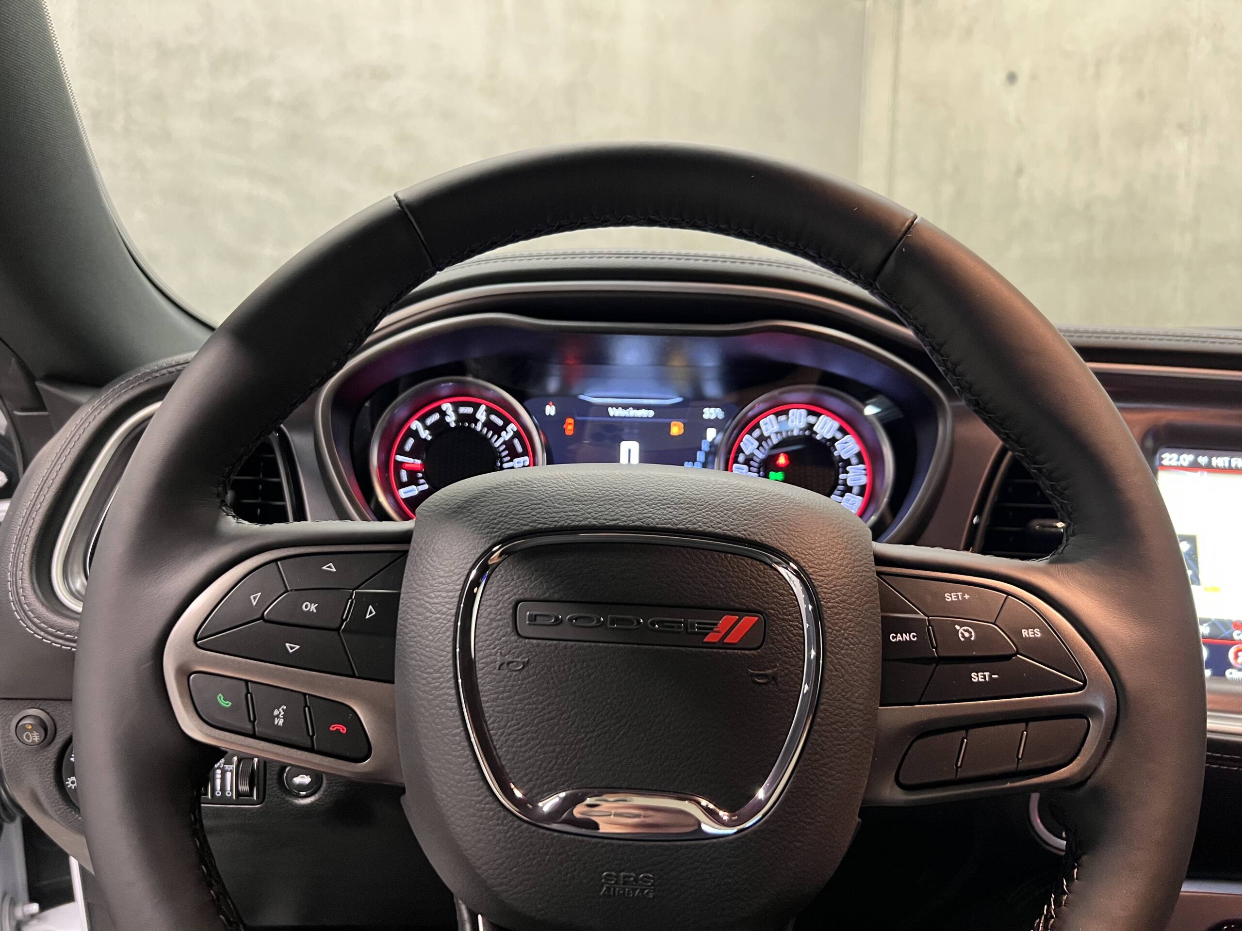 DODGE CHALLENGER SXT V6 KM0 - Imagen 14