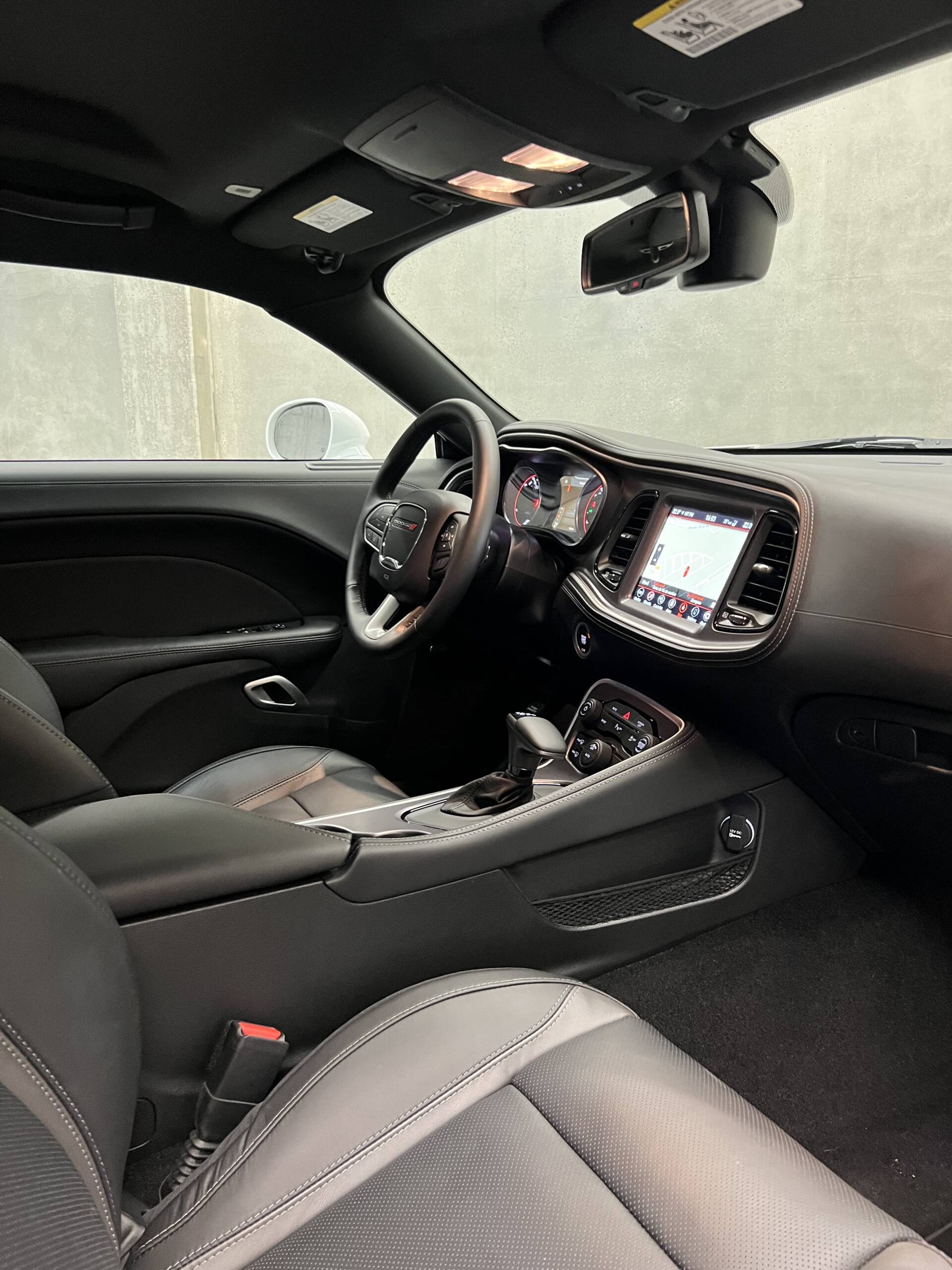 DODGE CHALLENGER SXT V6 KM0 - Imagen 15