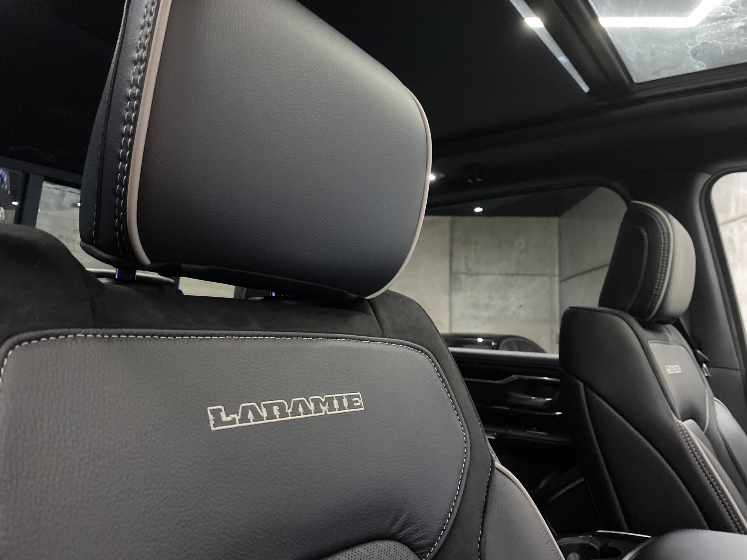 DODGE RAM 1500 LARAMIE 5.7 HEMI - Imagen 21