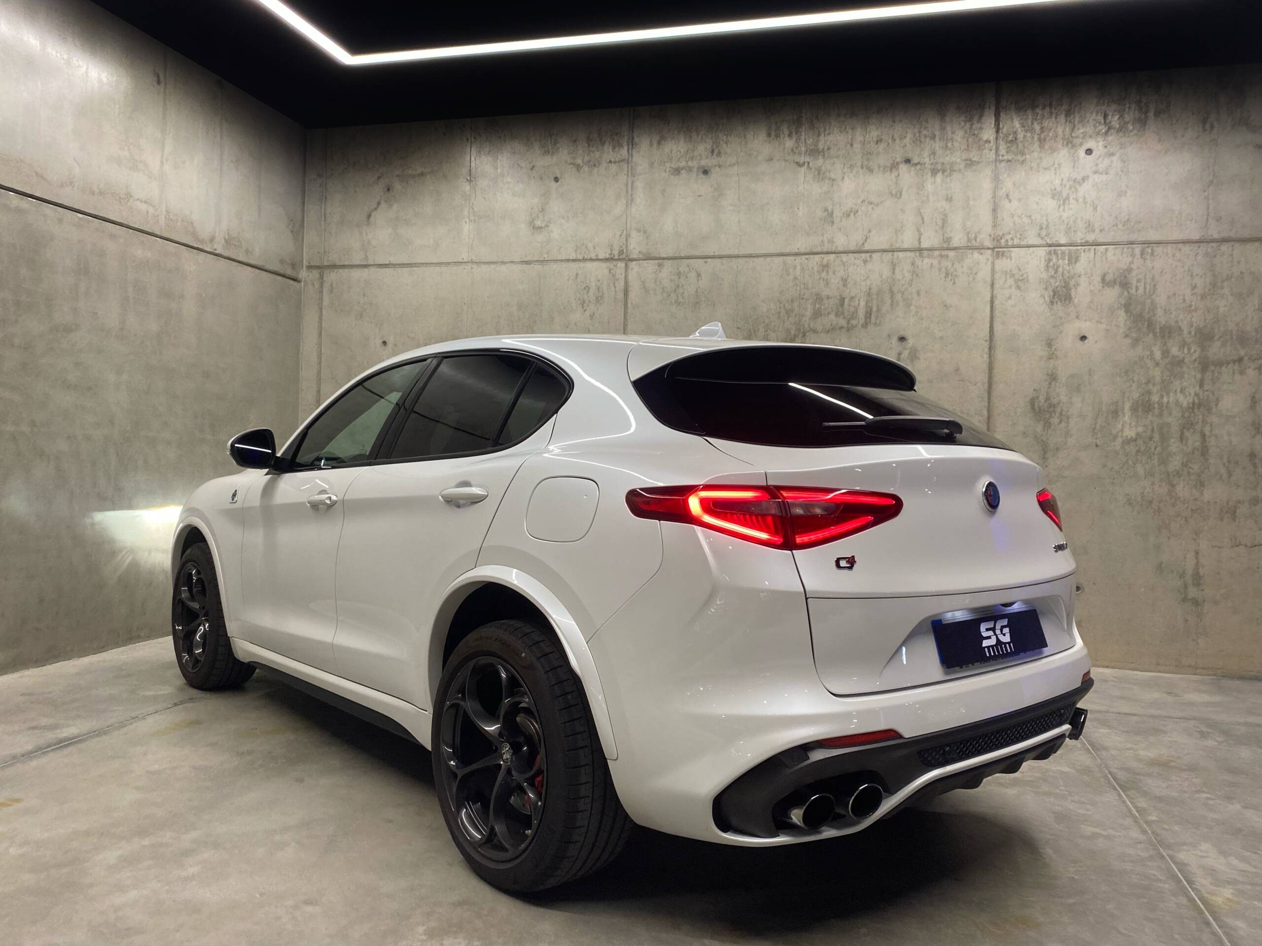 ALFA ROMEO STELVIO QV 510CV - Imagen 9