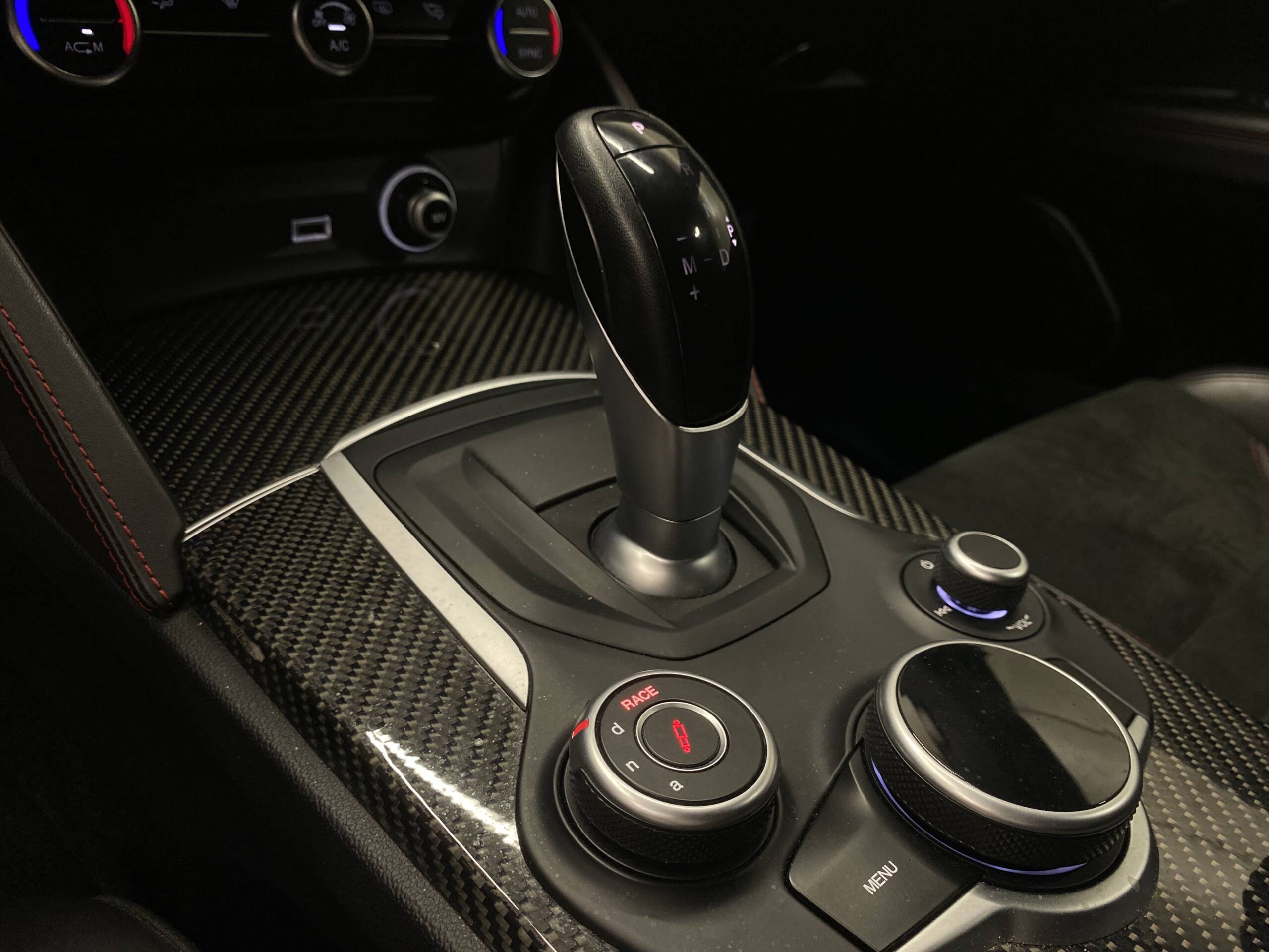 ALFA ROMEO STELVIO QV 510CV - Imagen 17