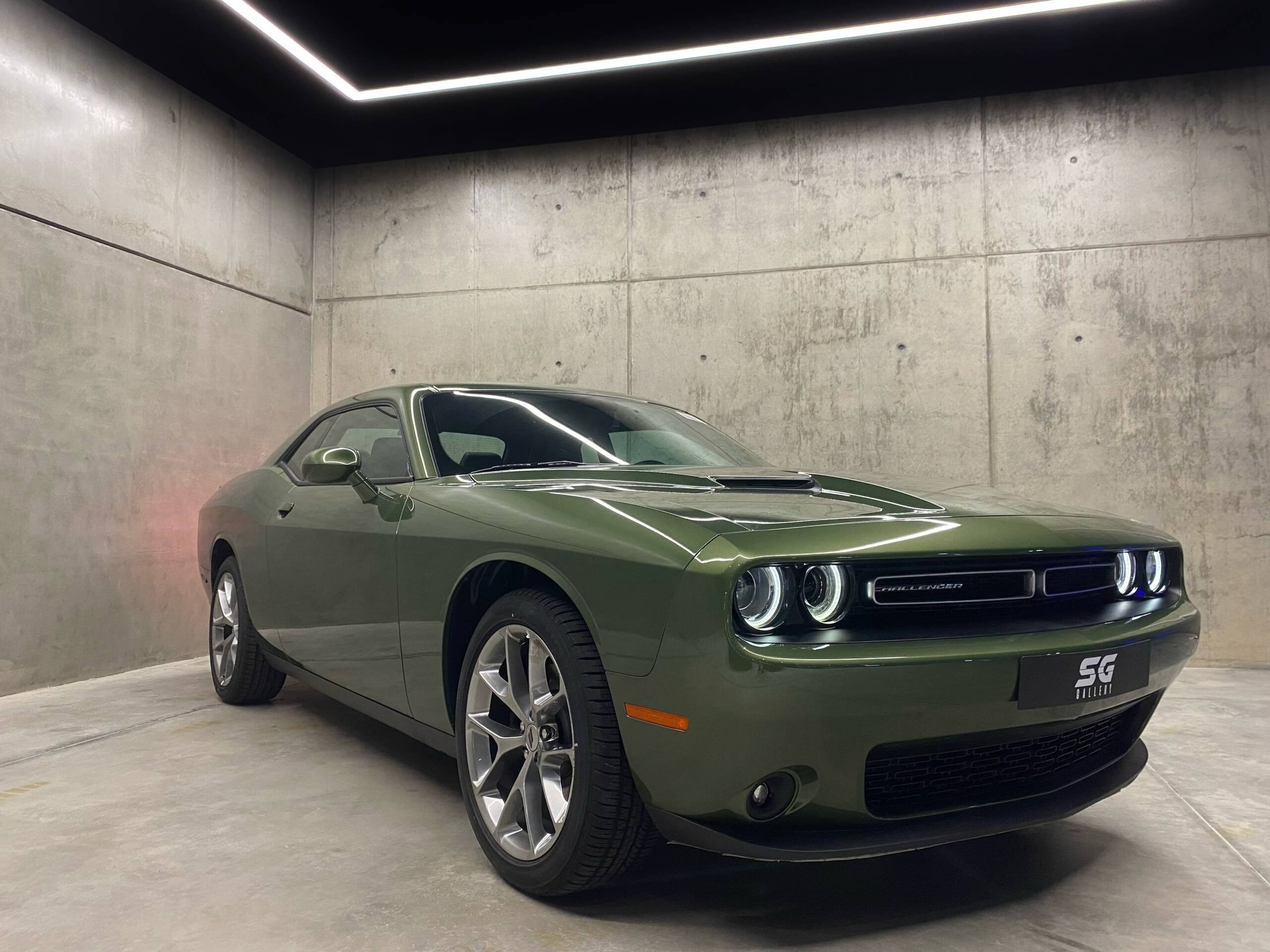 DODGE CHALLENGER SXT