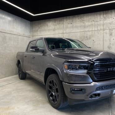 DODGE RAM 1500 LARAMIE 5.7 HEMI