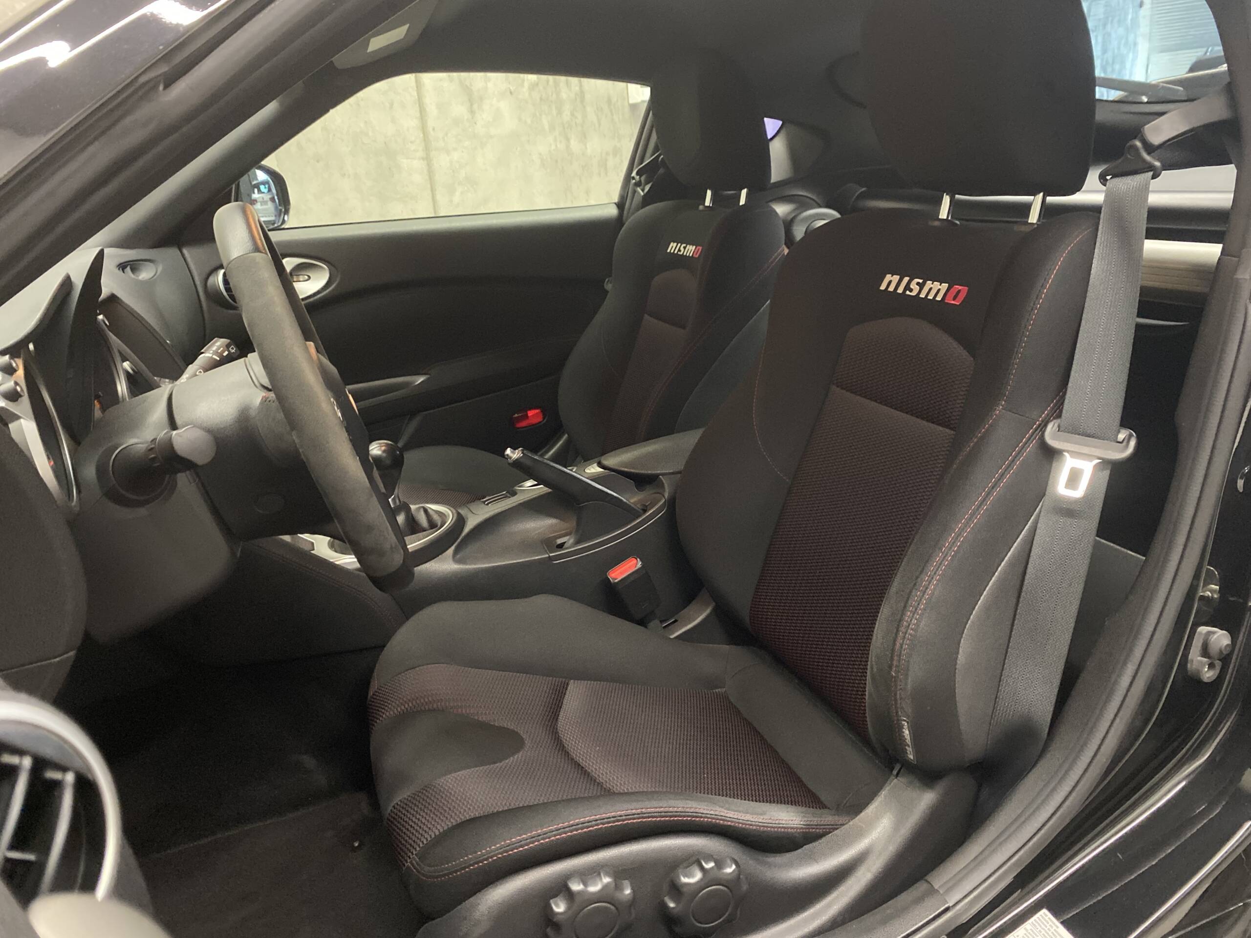 NISSAN 370Z 3.7 V6 NISMO - Imagen 13
