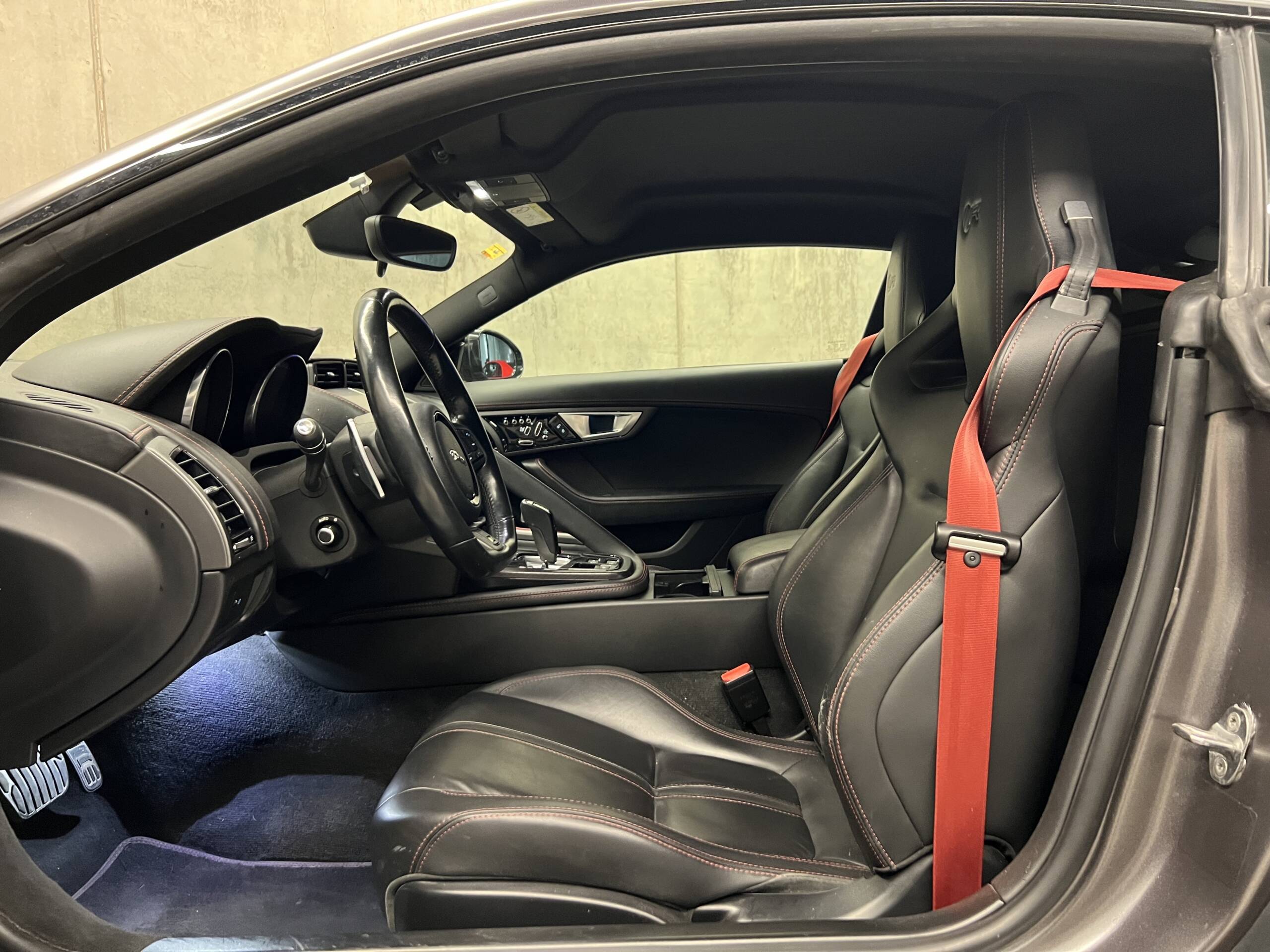 JAGUAR FType R V8 5.0 SC Coupe Auto - Imagen 13