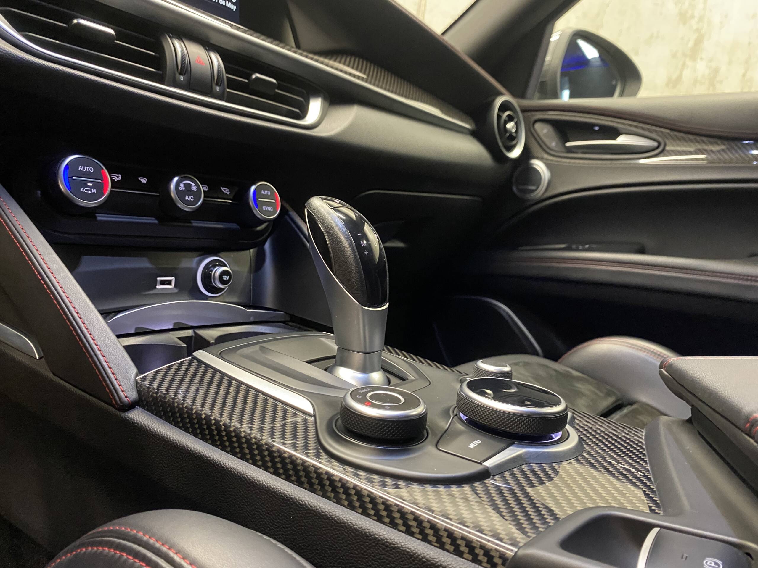 ALFA ROMEO STELVIO QV 510CV - Imagen 16