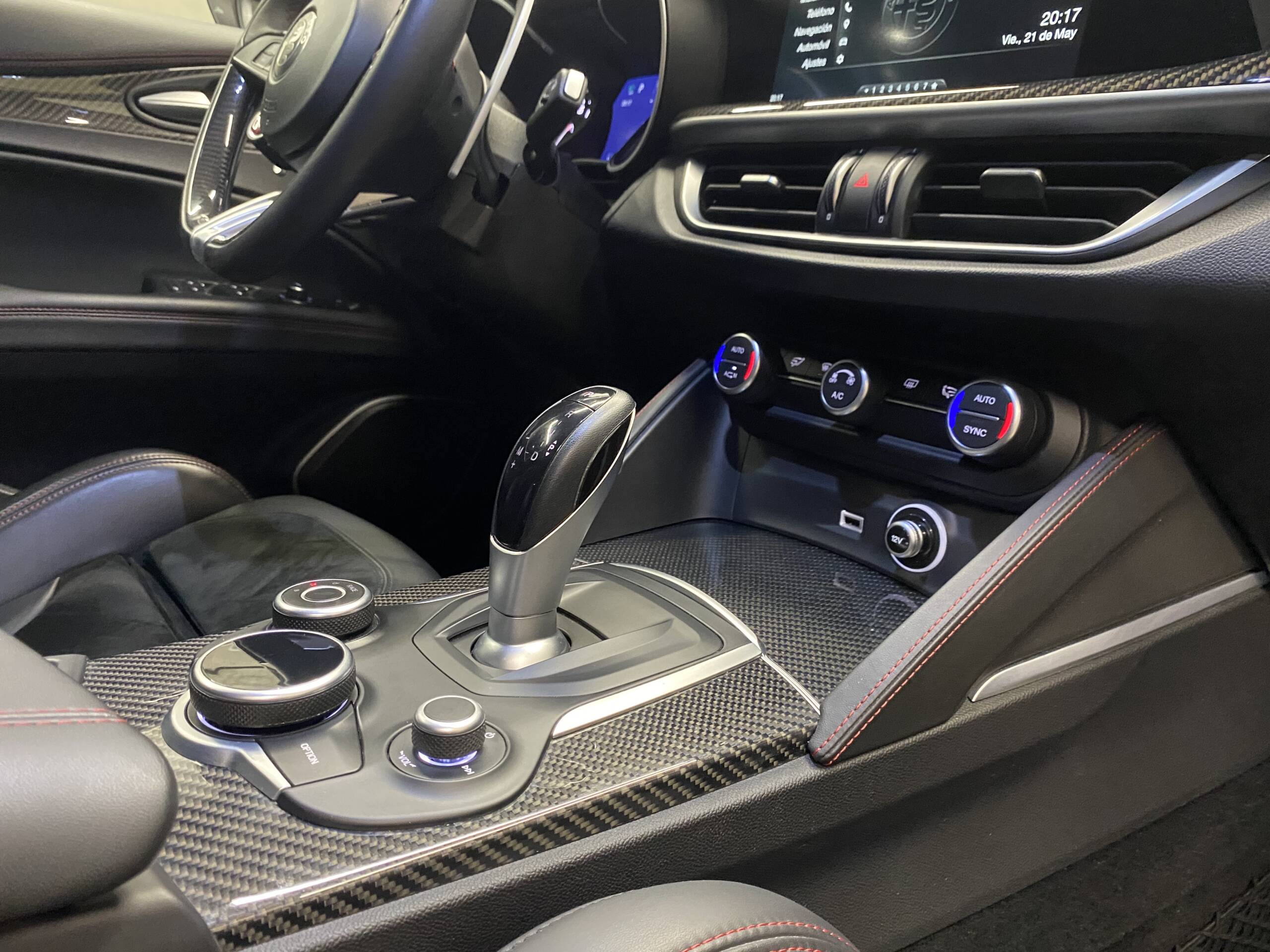 ALFA ROMEO STELVIO QV 510CV - Imagen 20
