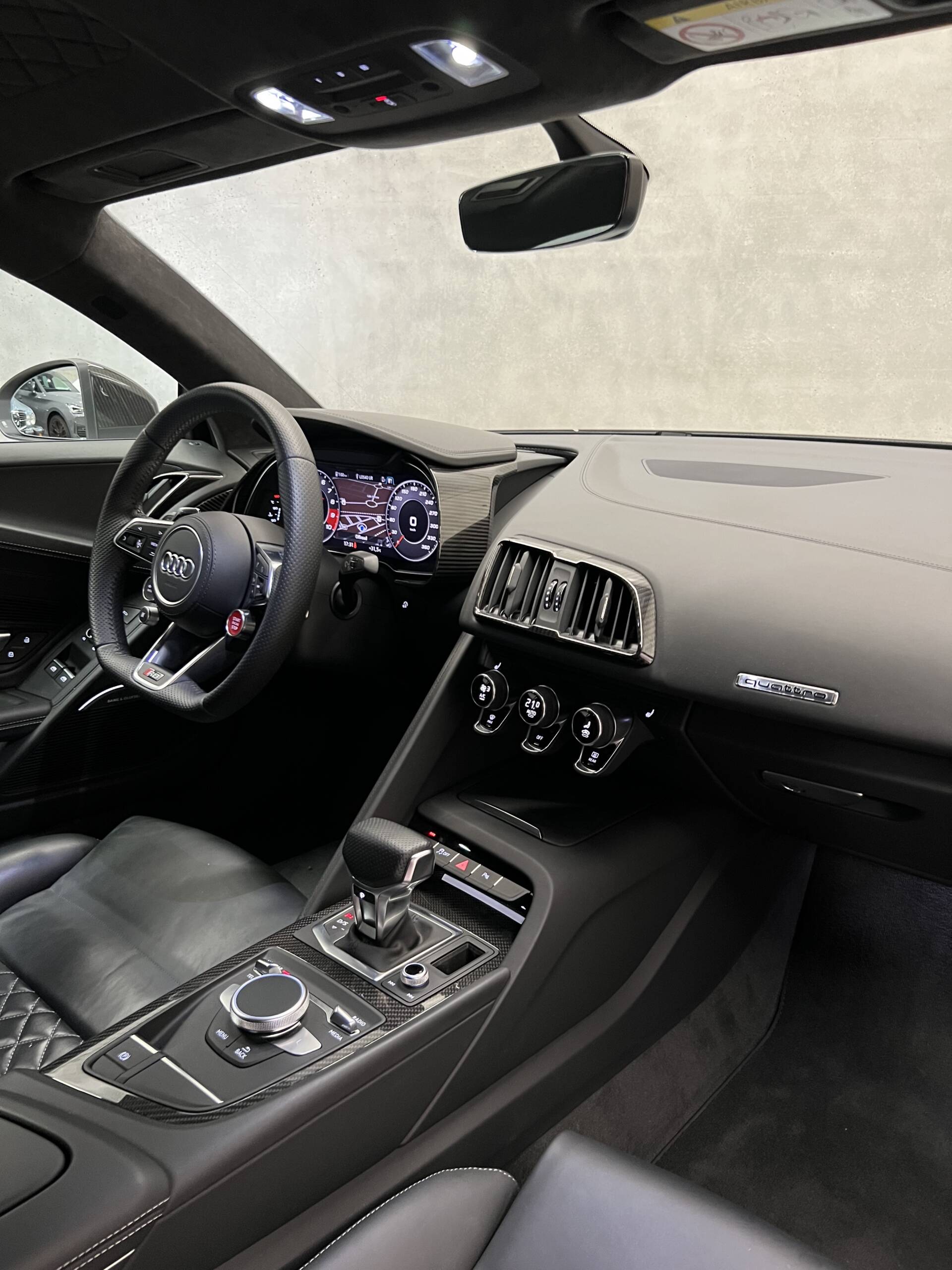 AUDI R8 V10 PERFORMANCE 620CV - Imagen 21