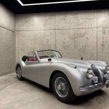 JAGUAR XK 120 Roadster