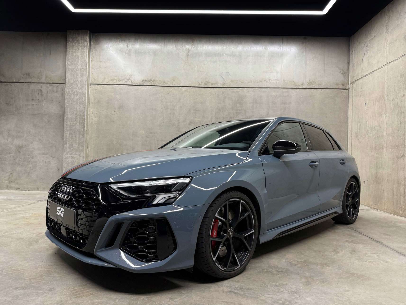 AUDI A3 RS3 Sportback TFSI quattro S tron - Imagen 3
